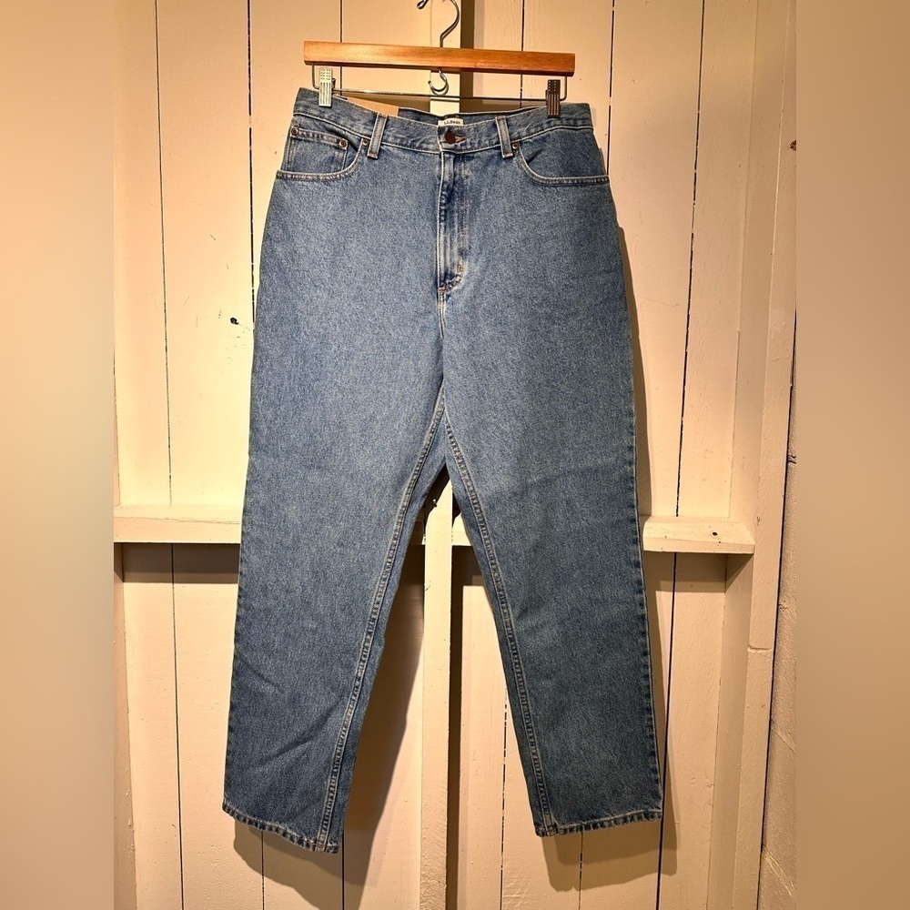 NEW L.L. Bean Original Fit Relaxed Fit Blue Jeans Women’s Size 14 - Picture 3 of 12